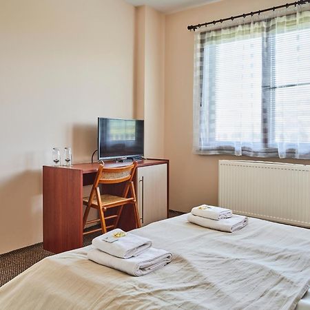 Hotel Tihiat Kat Apriltsi  Eksteriør bilde